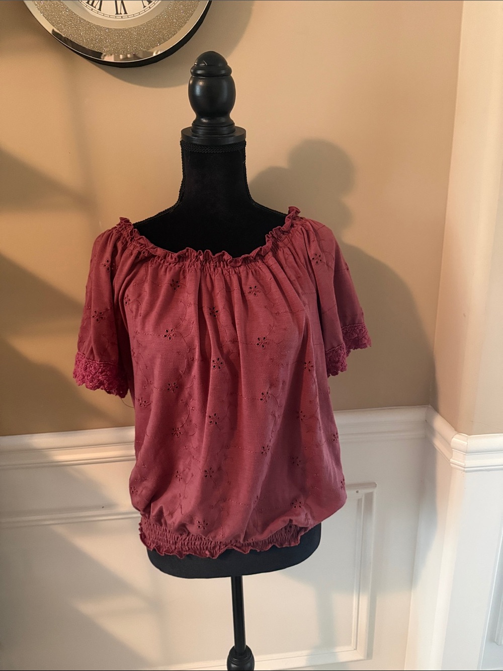 Women's Eyelet Off-Shoulder Blouse in Dusty Rose